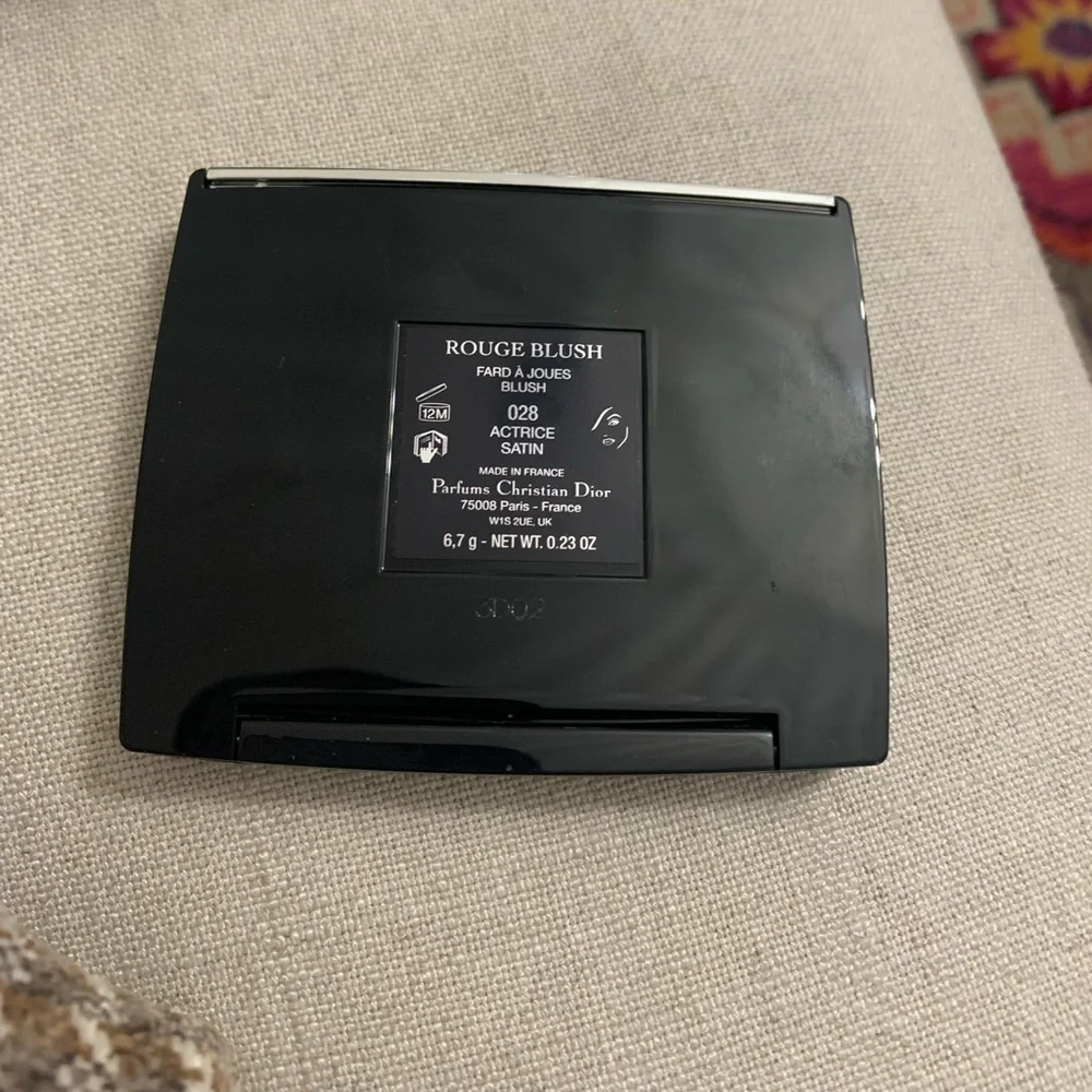Christian Dior Rouge Blush Fard A Joues Blush 028 Actrice Satin
